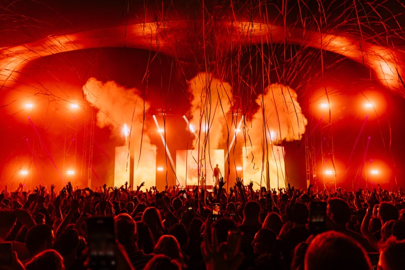 Tante Mia tanzt Bühne